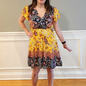 Boho Chic Yellow Paisley Surplice Tie Waist Ruffle Hem Dress Large